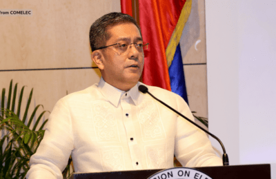 Comelec, itinangging may dayaan sa online voting ng mga OFW