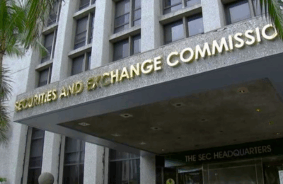 SEC cuts fees for corporate data by 50%