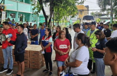 Mga apektado ng bagyong Crising at habagat sa Region 3, hinatiran ng tulong ng kapulisan at LGU volunteers
