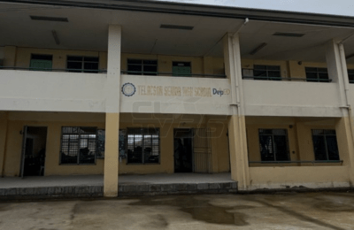 Baha at high tide, hindi hadlang sa pag-aaral sa Telacsan NHS sa Macabebe